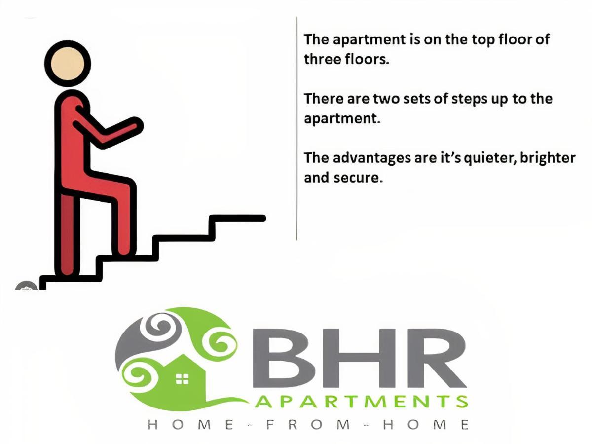 Excellent Location - City Centre - Parking - 4 Beds -2 Bedrooms Belfast Ngoại thất bức ảnh